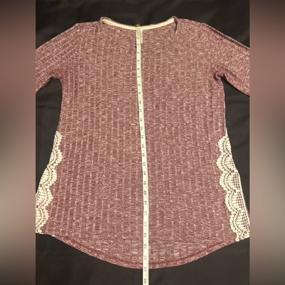 Xhilaration Women’s Red High-Low Sweater with Lace Accents. - Picture 1 of 16